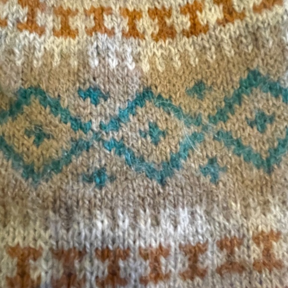 NEW! Andes Gifts Colorful Reversible Hat, Beanie. Super Soft Knit. NWT! - Picture 2 of 7